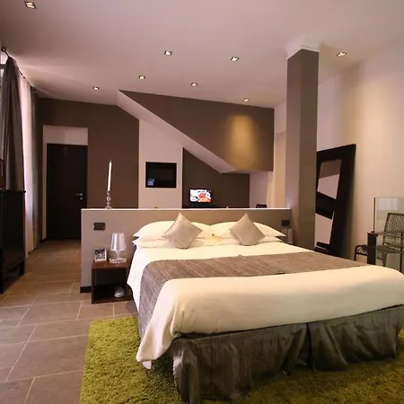 Oda ve Kahvaltı The Luxury Milano